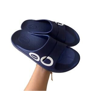 OOFOS OOAHH SPORT Navy White Logo sz Men 7 Women 9